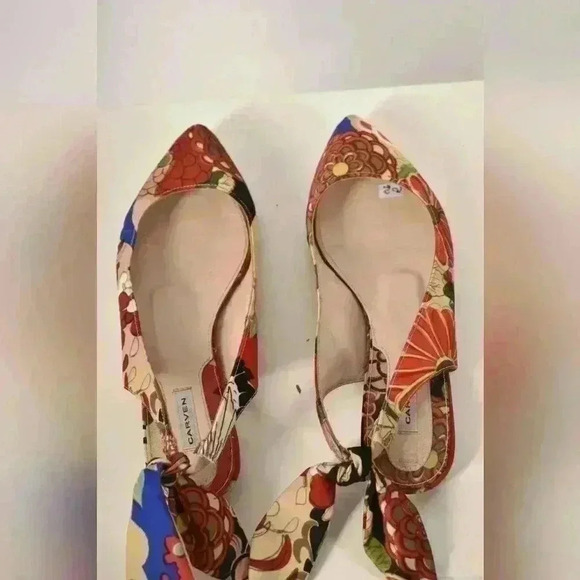 CARVEN Beige Red Multi Pointed Nylon Slingback  Floral Riviera Flat 7.5US Italy - Picture 4 of 6